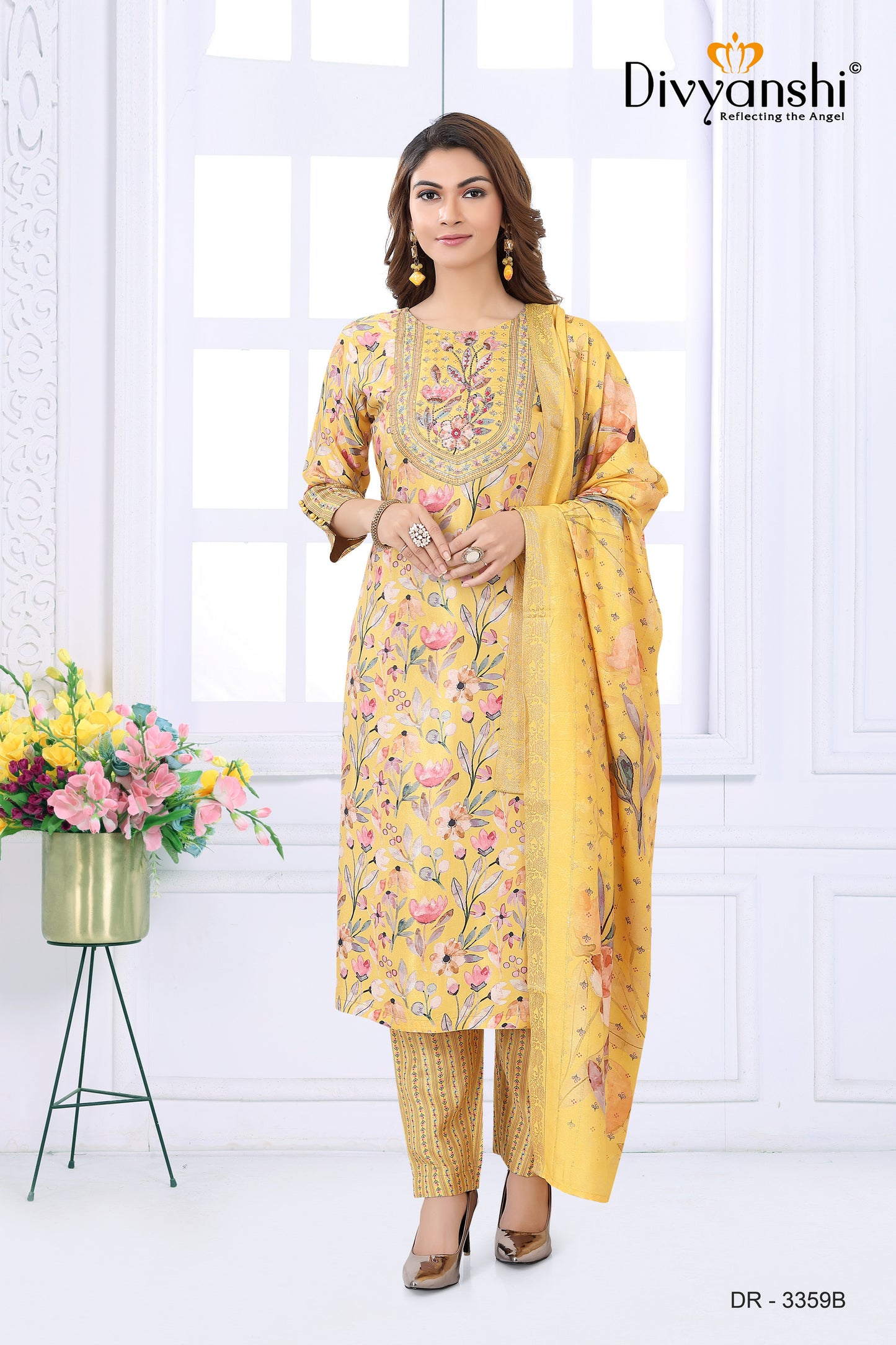 Elegant Designer Set with matching dupatta (DR3359B)