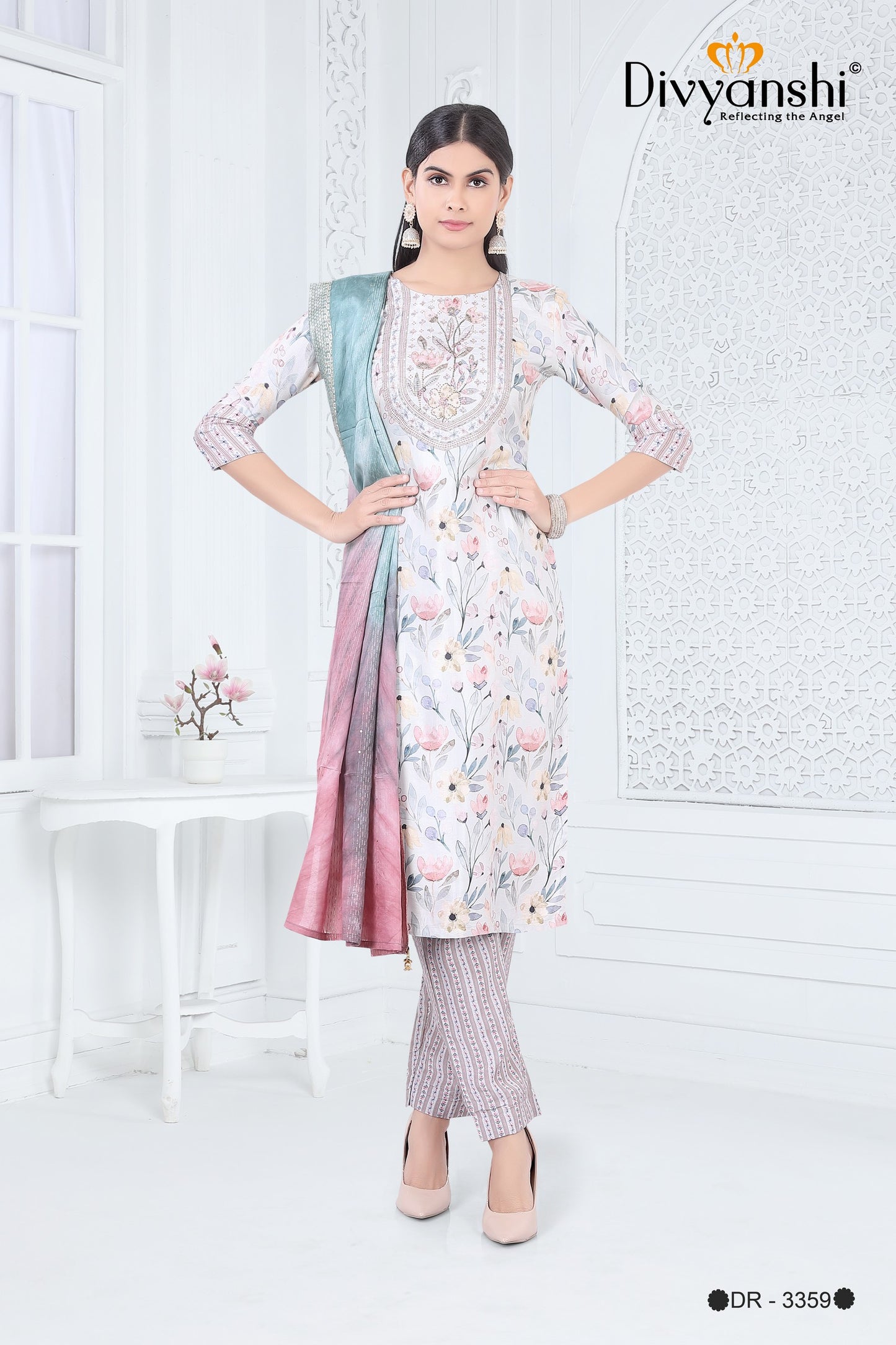 Elegant designer Set of High Quality Muslin Fabric with matching Dupatta (DR3359A)