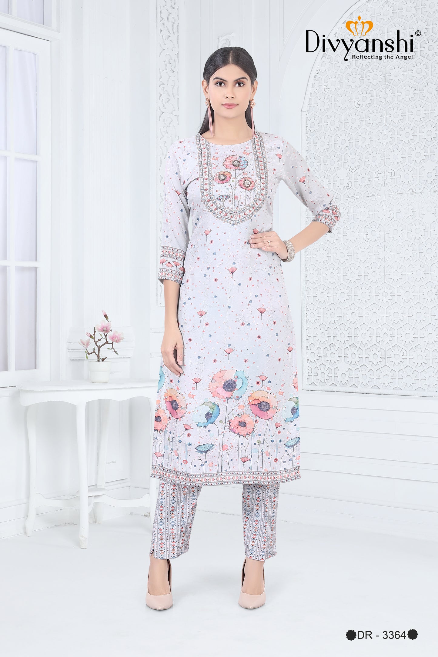 Straight Fit Designer 3 Pcs Set with detailed handwork for elite look (DR3364)