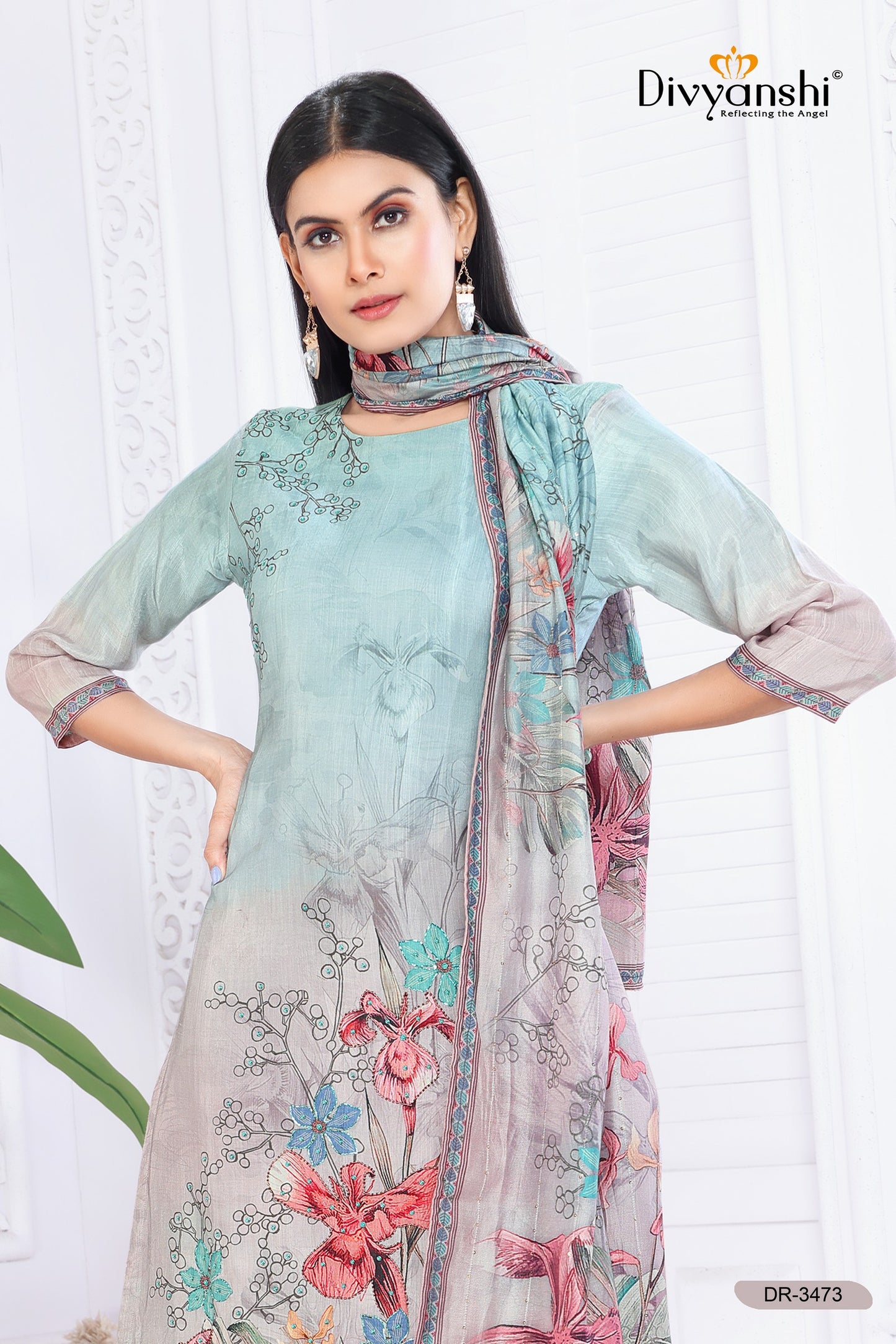 Classic Print Straight Fir Designer Kurti with detailed handwork comes with Matching Bottom and Dupatta (DR3473A)
