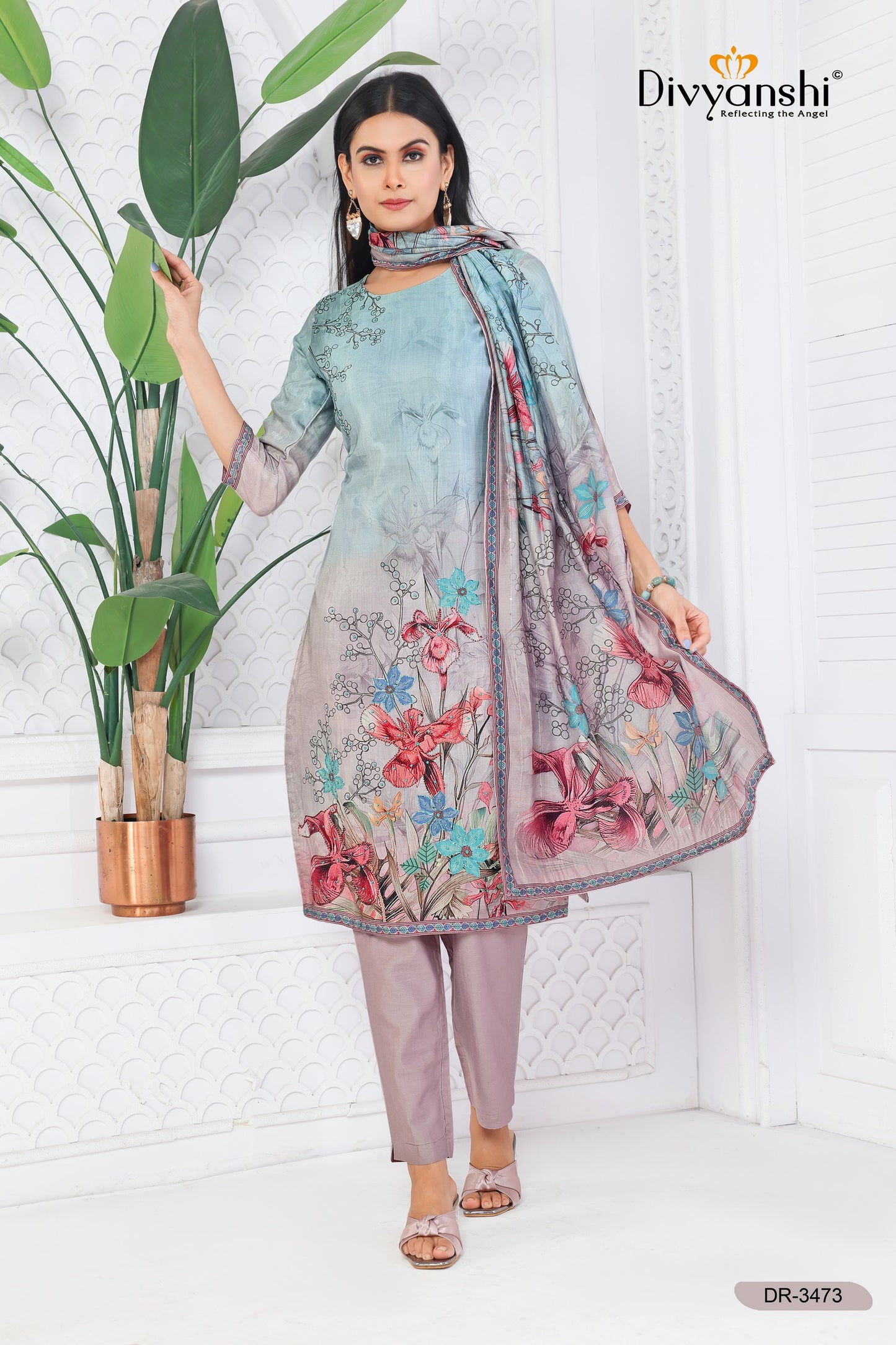 Classic Print Straight Fir Designer Kurti with detailed handwork comes with Matching Bottom and Dupatta (DR3473A)
