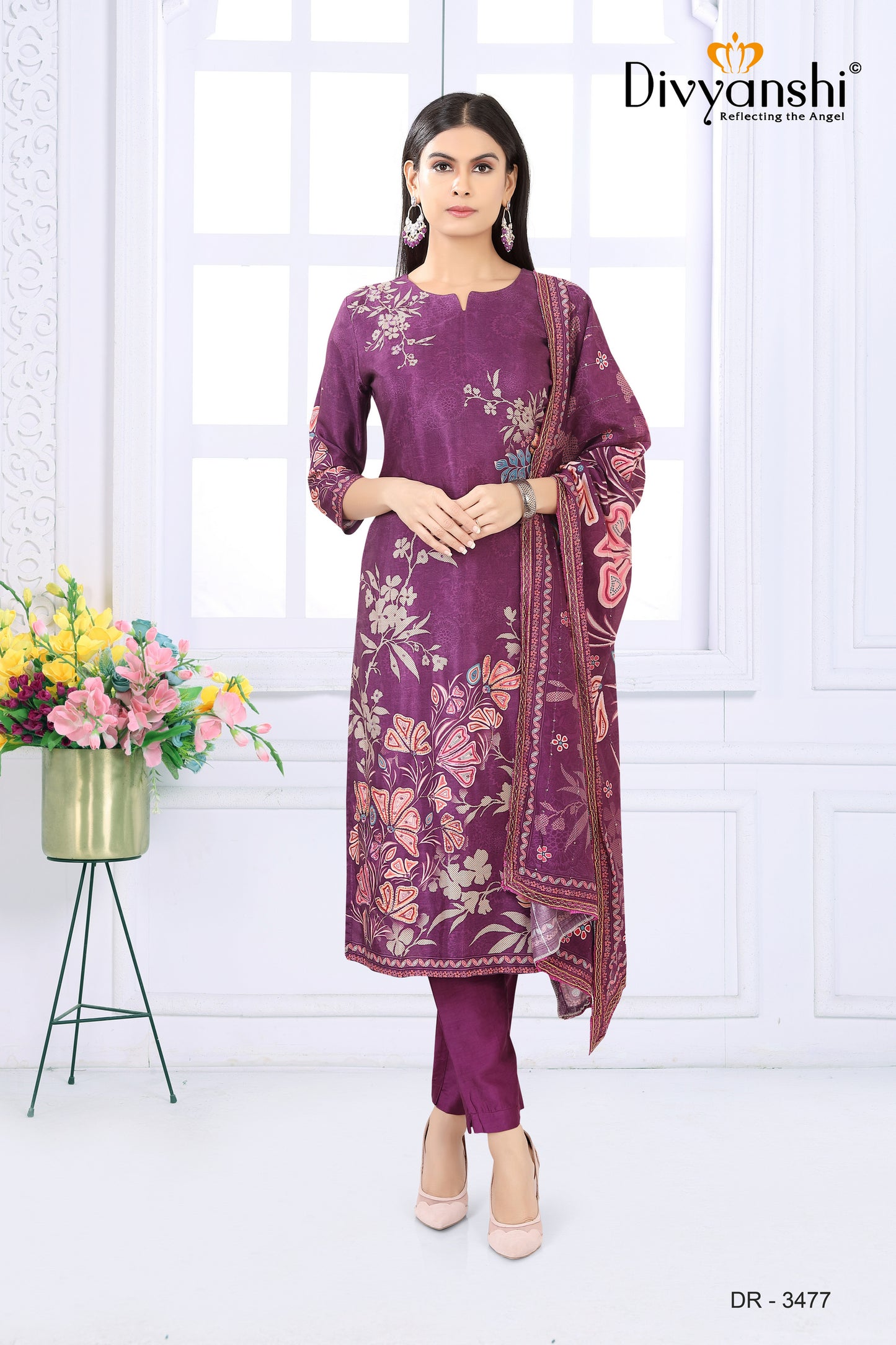 Floral Print Based Designer Kurti with Matching Bottom and dupatta (DR3477)