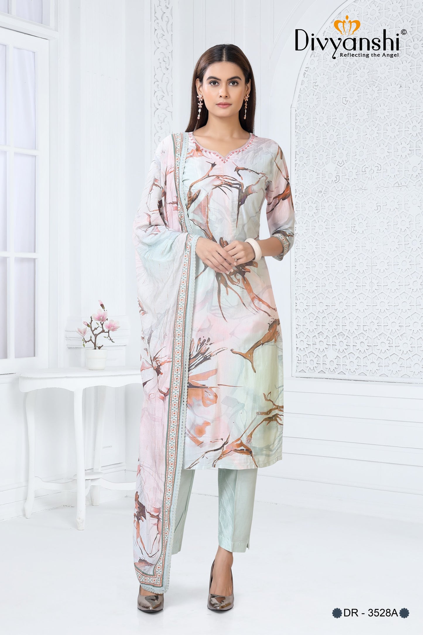 Style up your summer statement with elegant 3 pcs designer set crafted to give you iconic look (DR3528A)