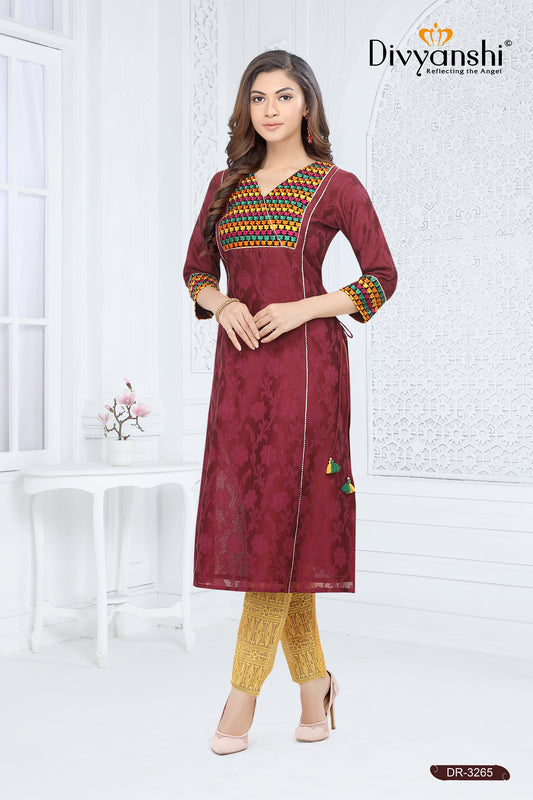 Comfortable Straight Fit 3/4 Sleeves kurti for daily wear (DR3265)