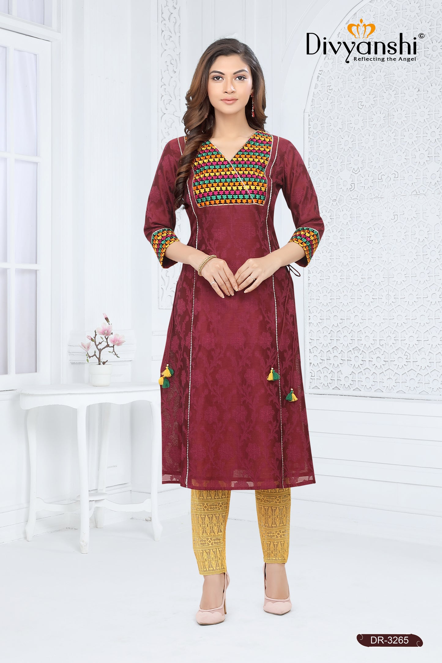 Comfortable Straight Fit 3/4 Sleeves kurti for daily wear (DR3265)