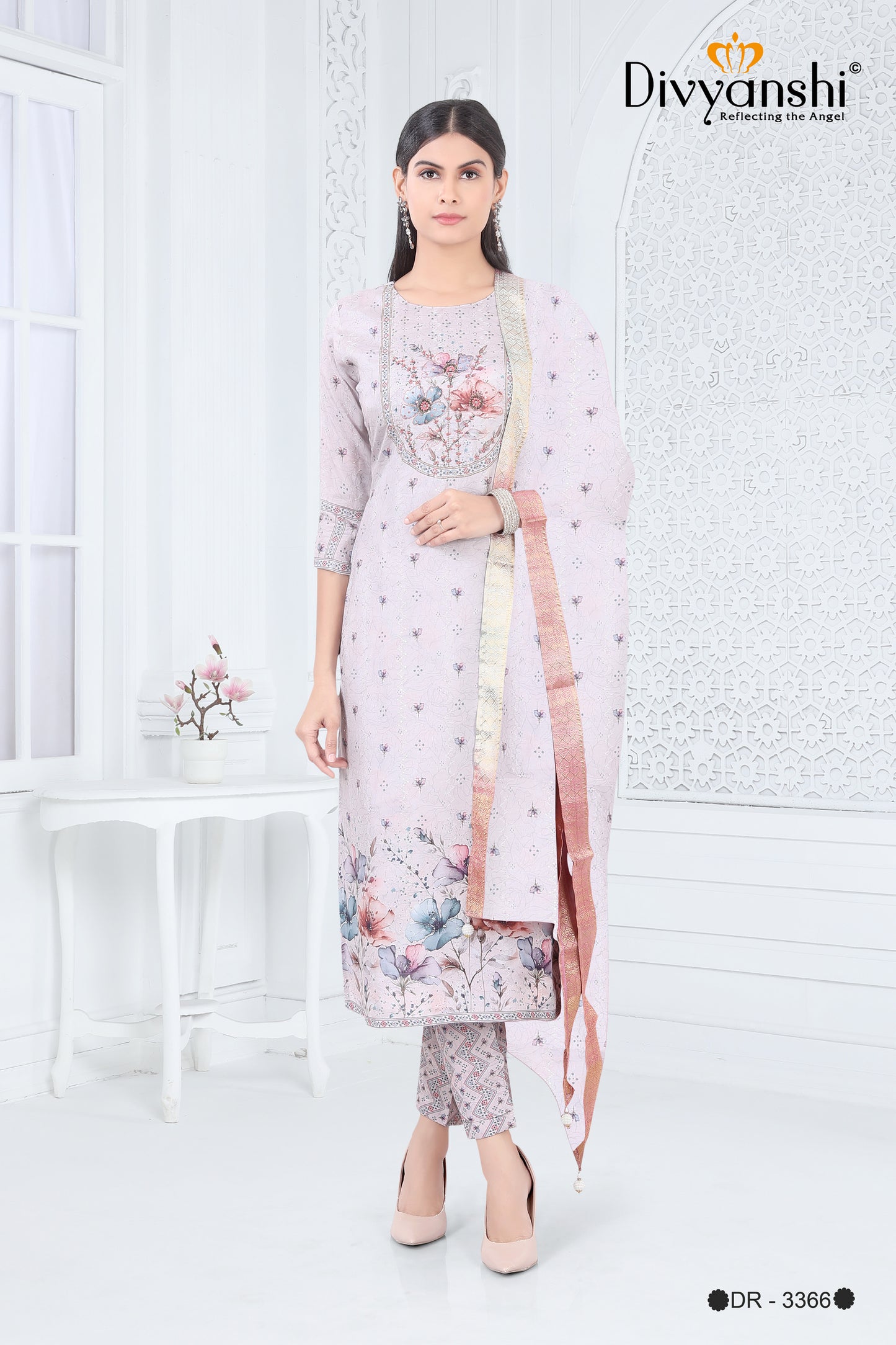 Straight Fit Designer Kurti with matching pant and dupatta (DR3366)